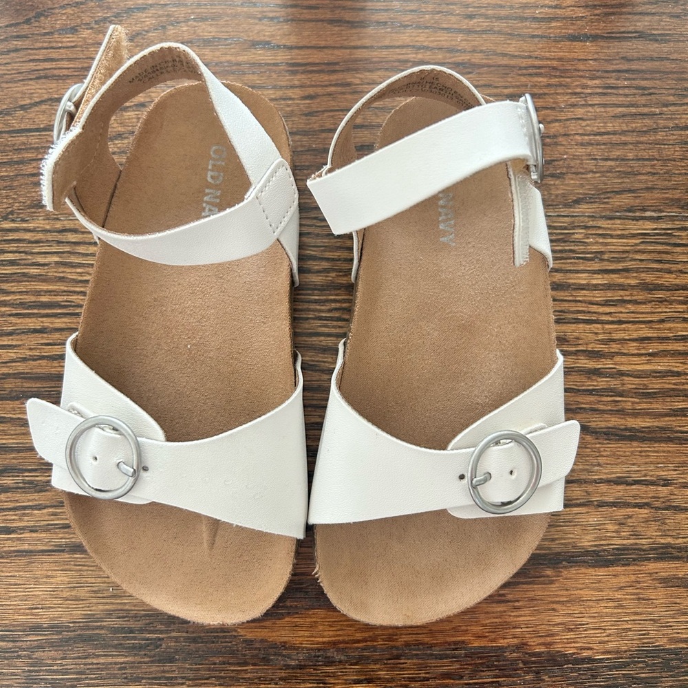 Old Navy White Sandals Comfortable Cork Footbed